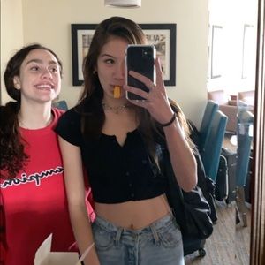 Meet your Posher, Carolyn